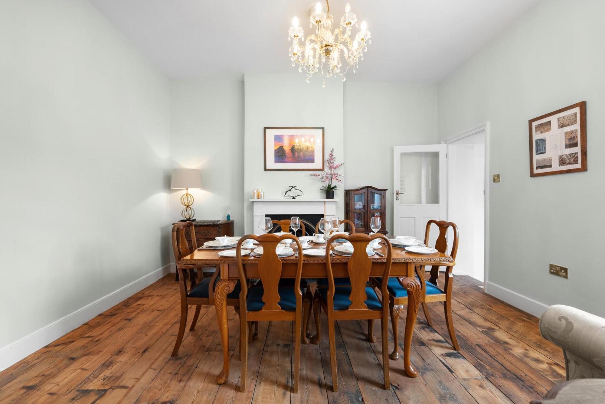 Luxury Georgian Home, Hot Tub, Sea View, Private Garden, Sleeps 6 Bognor Regis Exterior photo